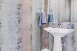 301 1st St S, Saint Petersburg, FL 33701 - Photo 20