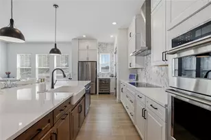 441 42nd Ave NE, Saint Petersburg, FL 33703 - Photo 4