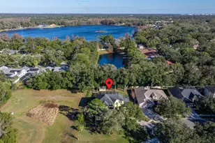 2102 Chestnut Forest Dr, Tampa, FL 33618 - Photo 6