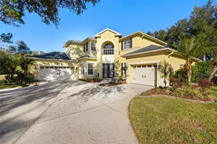 2102 Chestnut Forest Dr, Tampa, FL 33618 - Photo 4