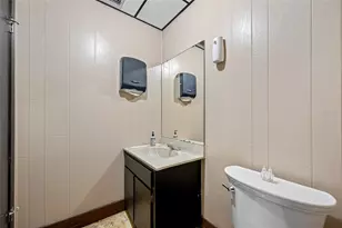 [Address not provided], Tampa, FL 33614 - Photo 20