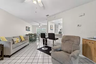 413 Lake Point Ct, Sun City Center, FL 33573 - Photo 4