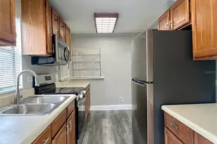 5039 Green Key Rd, New Port Richey, FL 34652 - Photo 2