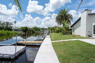 9910 Island Harbor Dr, Port Richey, FL 34668 - Photo 48