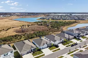 9882 Shoreline Vw Wy, Wesley Chapel, FL 33545 - Photo 54