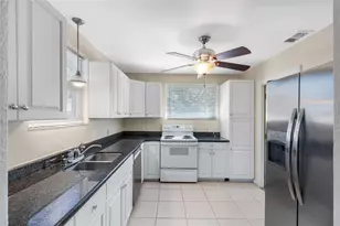 4711 28th Ave N, Saint Petersburg, FL 33713 - Photo 6