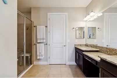 8440 Alberata Vista Drive, Tampa, FL 33647 - Photo 10