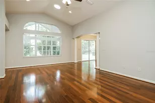 952 Talapia Loop, The Villages, FL 32162 - Photo 4