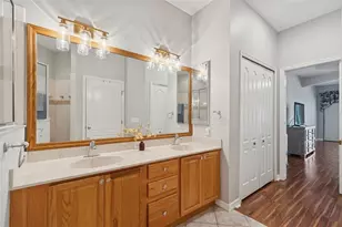 19128 Lake Audubon Dr, Tampa, FL 33647 - Photo 10