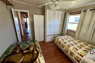 217 Mt Isle Ave NE, Saint Petersburg, FL 33702 - Photo 30