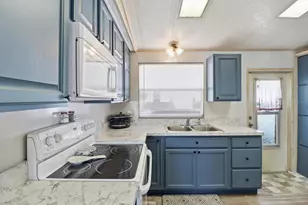 2045 Hilo Dr, Holiday, FL 34691 - Photo 10