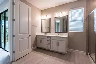 4655 Almada Ln, Wesley Chapel, FL 33543 - Photo 36