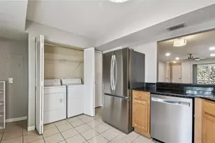 3404 Latania Dr, Tampa, FL 33618 - Photo 8