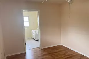 701 Cypress Pl, Sun City Center, FL 33573 - Photo 20