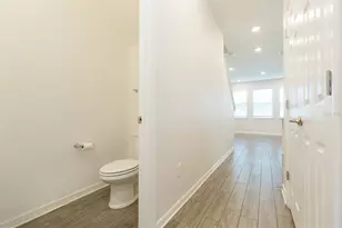 1119 Lady Gouldian Ct, Tampa, FL 33613 - Photo 6