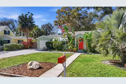 2819 53rd Street S, Gulfport, FL 33707 - Photo 1