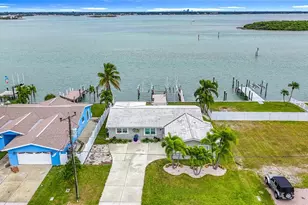 533 Johns Pass Ave, Madeira Beach, FL 33708 - Photo 2