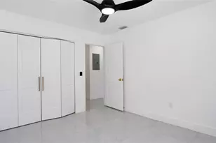 8641 May Cir, Tampa, FL 33614 - Photo 28