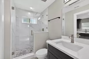 1819 13th Ave S, Saint Petersburg, FL 33712 - Photo 86