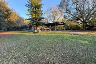 2130 Dawn Heights Dr, Lakeland, FL 33801 - Photo 20