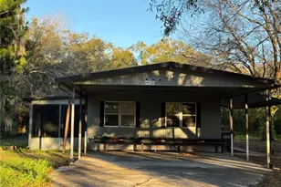 2130 Dawn Heights Dr, Lakeland, FL 33801 - Photo 18