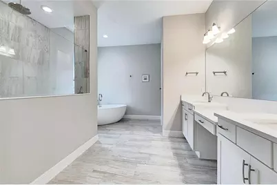 10304 Meadowrun Drive, Lithia, FL 33547 - Photo 18