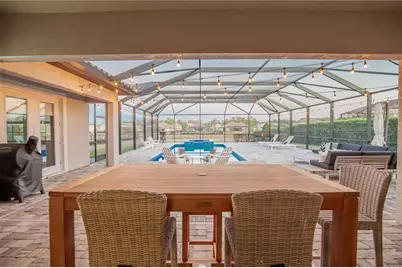 10304 Meadowrun Drive, Lithia, FL 33547 - Photo 48