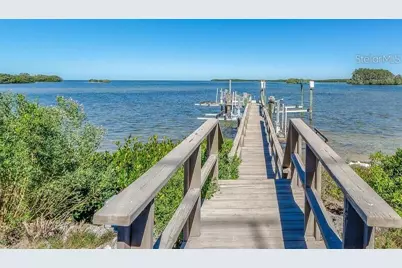 2053 N Pointe Alexis Drive, Tarpon Springs, FL 34689 - Photo 52