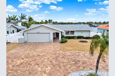 5675 Bayview Drive, Seminole, FL 33772 - Photo 1