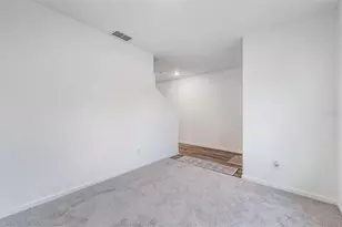 35412 Eastbrook Ave, Zephyrhills, FL 33541 - Photo 16