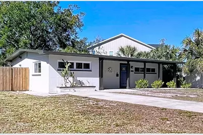 5808 Woodrow Wilson Boulevard NE, Saint Petersburg, FL 33703 - Photo 2