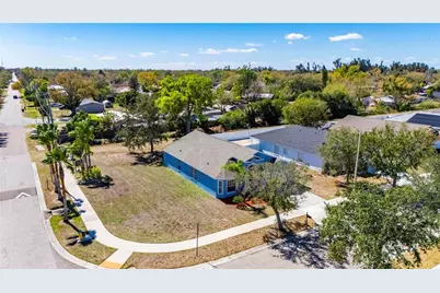 813 Cristelle Jean Drive, Ruskin, FL 33570 - Photo 68