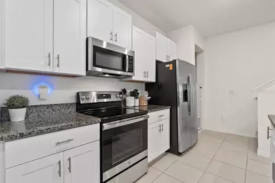 809 Tennyson Mill Circle, Tampa, FL 33619 - Photo 16