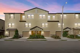 809 Tennyson Mill Cir, Tampa, FL 33619 - Photo 1