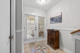 2392 Hanover Dr, Dunedin, FL 34698 - Photo 4
