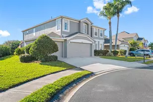 10746 Firebrick Ct, Trinity, FL 34655 - Photo 2