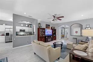 10746 Firebrick Ct, Trinity, FL 34655 - Photo 6