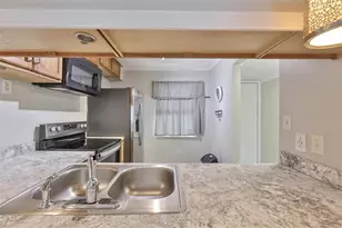 5030 Terrace Palms Cir, Tampa, FL 33617 - Photo 22