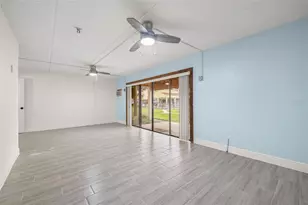 533 Sandy Hook Rd, Treasure Island, FL 33706 - Photo 30