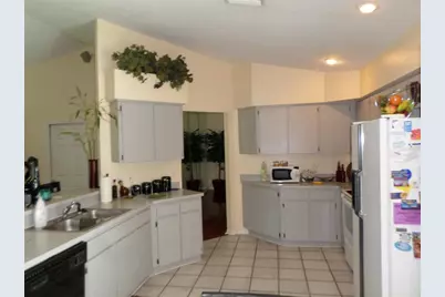 18230 Dolly Brook Lane, Lutz, FL 33549 - Photo 14