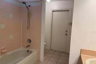 18230 Dolly Brook Ln, Lutz, FL 33549 - Photo 18