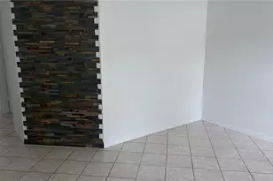 20738 Whitewood Way, Tampa, FL 33647 - Photo 6