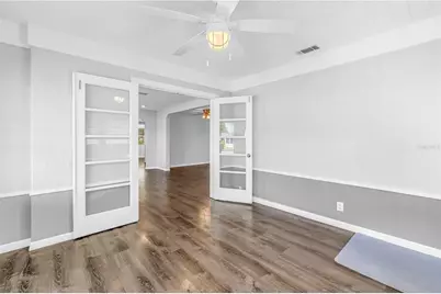 774 40th Avenue NE, Saint Petersburg, FL 33703 - Photo 6