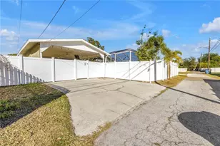 774 40th Ave NE, Saint Petersburg, FL 33703 - Photo 30