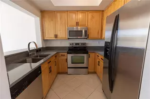 3244 Mangrove Point Dr, Ruskin, FL 33570 - Photo 30