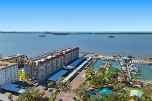 632 Edgewater Dr, Dunedin, FL 34698 - Photo 1