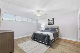 632 Edgewater Dr, Dunedin, FL 34698 - Photo 10