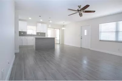 1906 Canterbury Lane #20, Sun City Center, FL 33573 - Photo 4