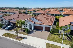 17173 Scuba Crest St, Wimauma, FL 33598 - Photo 8