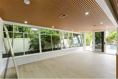 131 Toledo Way NE, Saint Petersburg, FL 33704 - Photo 16